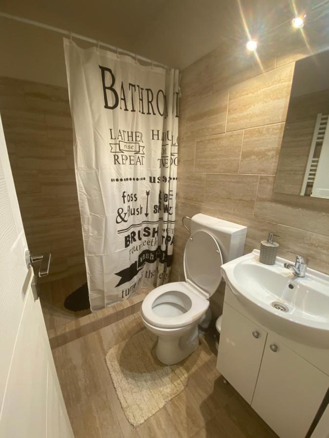 Guest House Zoreni Mociu Extérieur photo